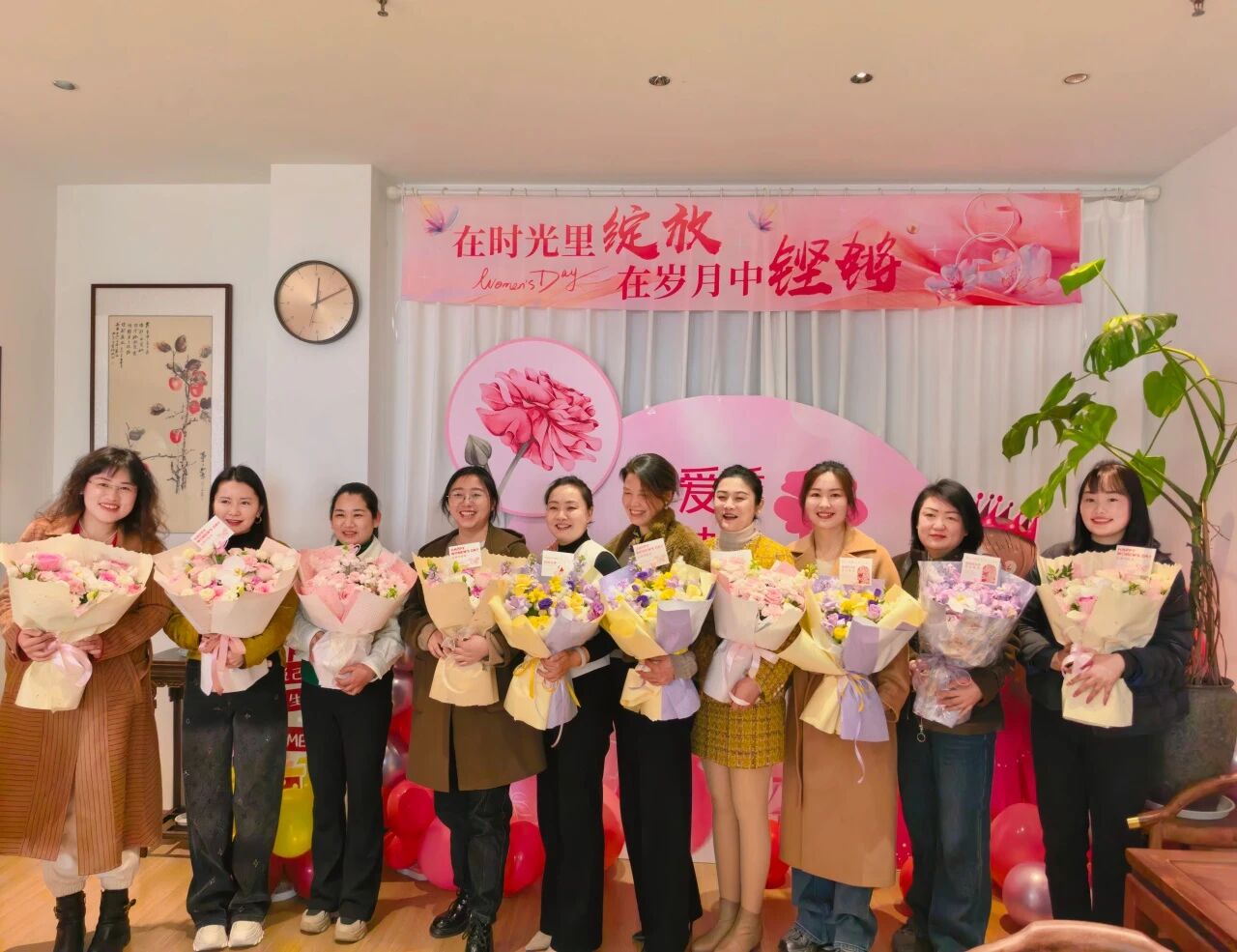 情暖三八节 巾帼绽芳华——庐江县驻常州流动...